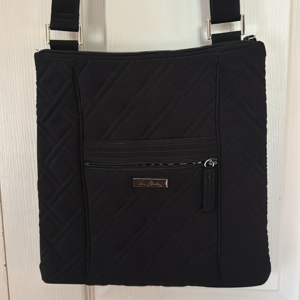 EUC Vera Bradley Hipster Black Quilted Crossbody Bag, USED ONCE! Clean, Slim